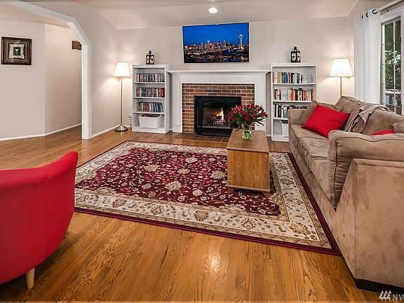 5th image of 22614 NE 20th Pl