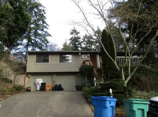 19844 Greenwood Ave N, Shoreline, WA 98133