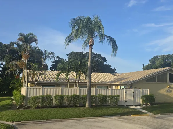 5799 GOLDEN EAGLE Circle, Palm Beach Gardens, FL 33418