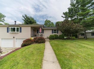 273 Cherokee Trl, Granville, OH 43023