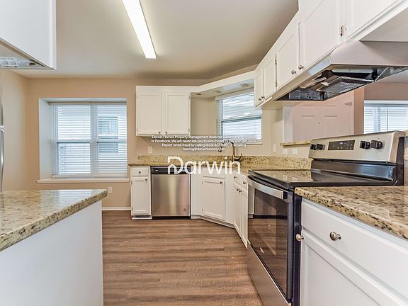2nd image of 3004 Weymouth Ct