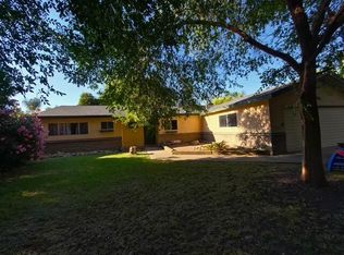 1336 W Paradise Avenue, Visalia, CA 93277
