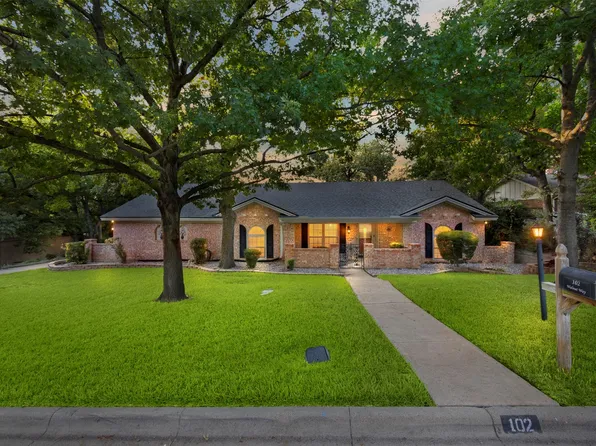 102 Walnut Way, Euless, TX 76039