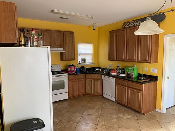 3rd image of 160 Rosewood Hills Dr #160