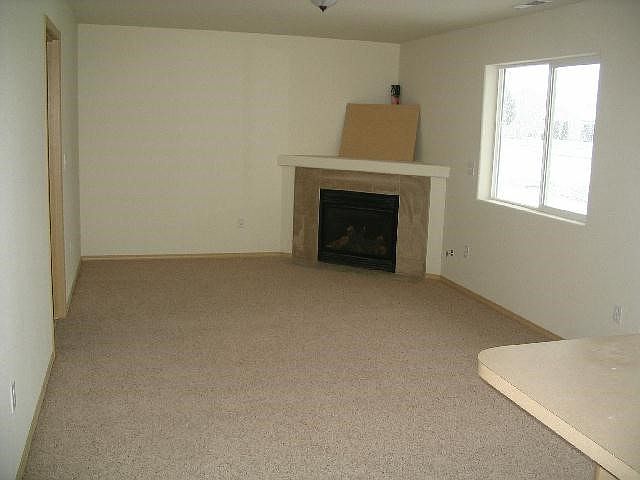 1st image of 2829 Monarch Pl