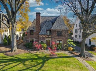 3157 Montgomery Rd, Shaker Heights, OH 44122