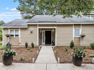 4221 Pin Oak Dr, Durham, NC 27707