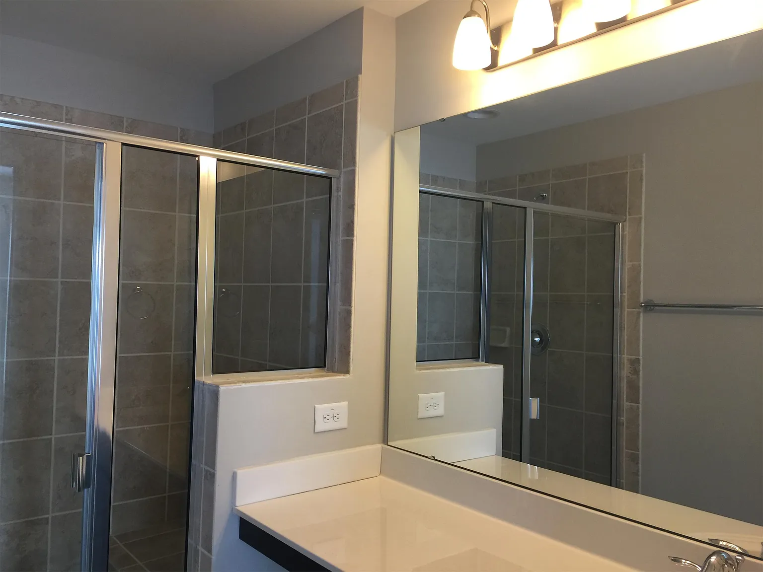 1105 Metropolitan Drive - 1 — Photo 4