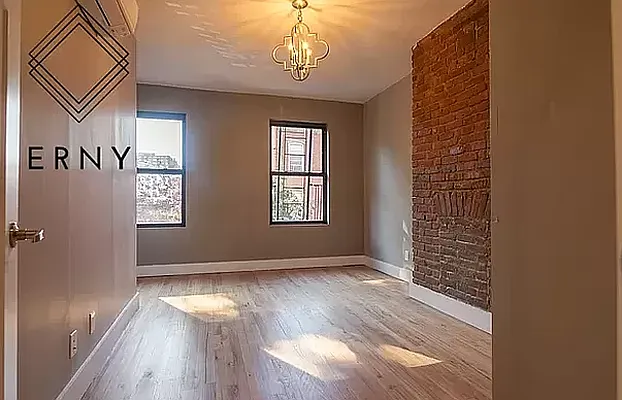 Rented by ERNY LLC | media 9