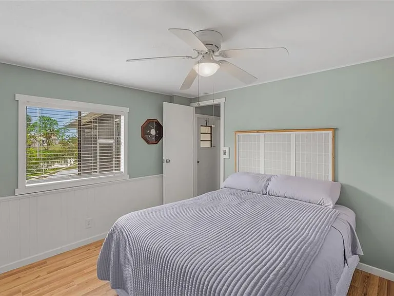 303 Marlette Dr — Photo 16