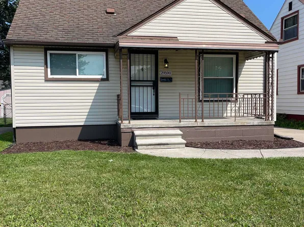 29590 John J St, Roseville, MI 48066