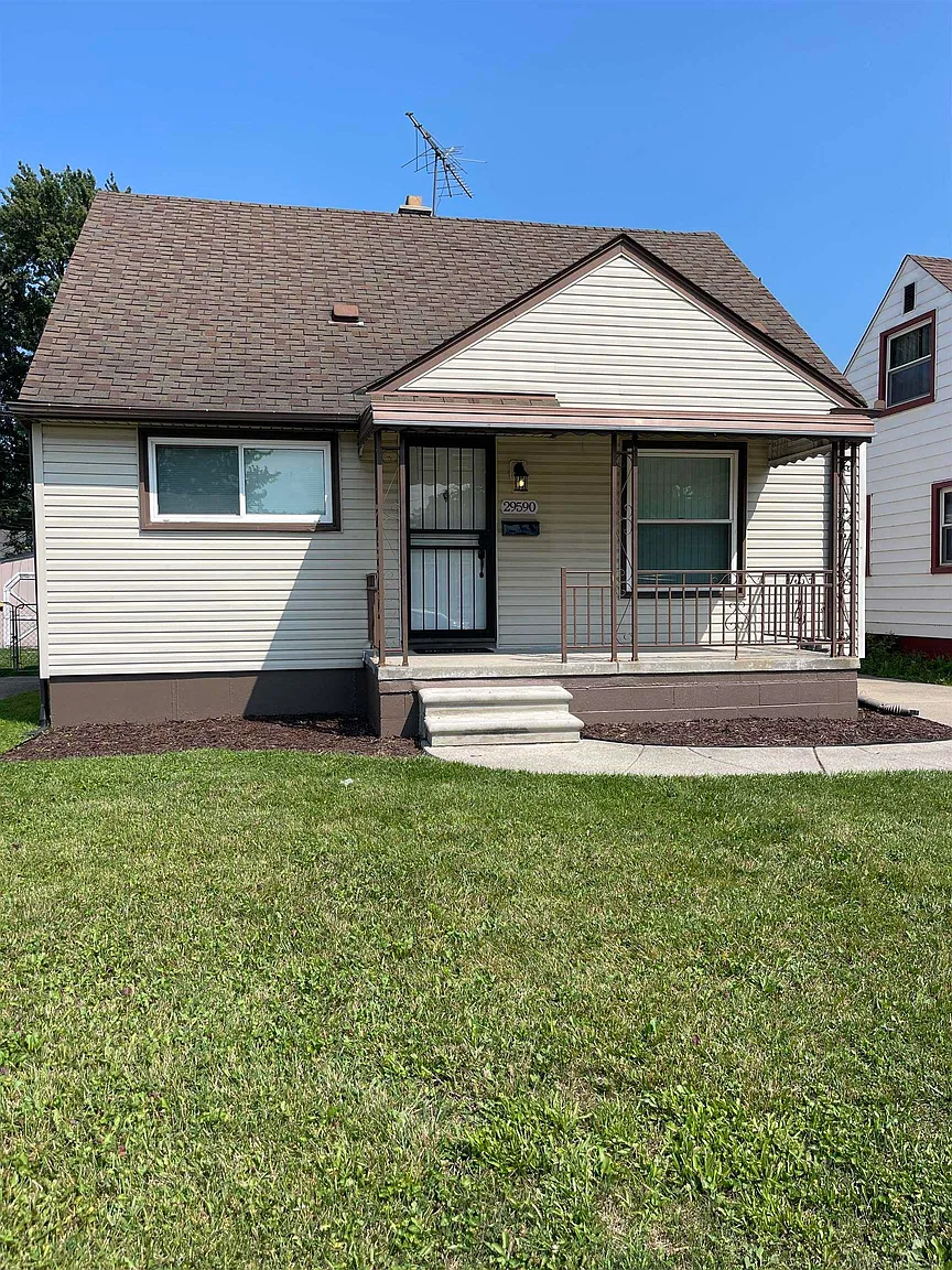 29590 John J St photo 1