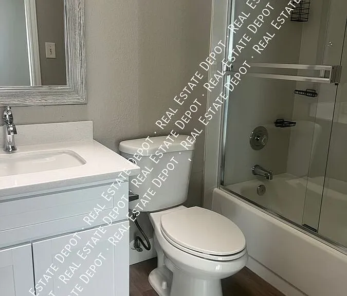 1152 Johnson Ct — Photo 18