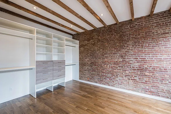 Rented by Places NYC | media 17