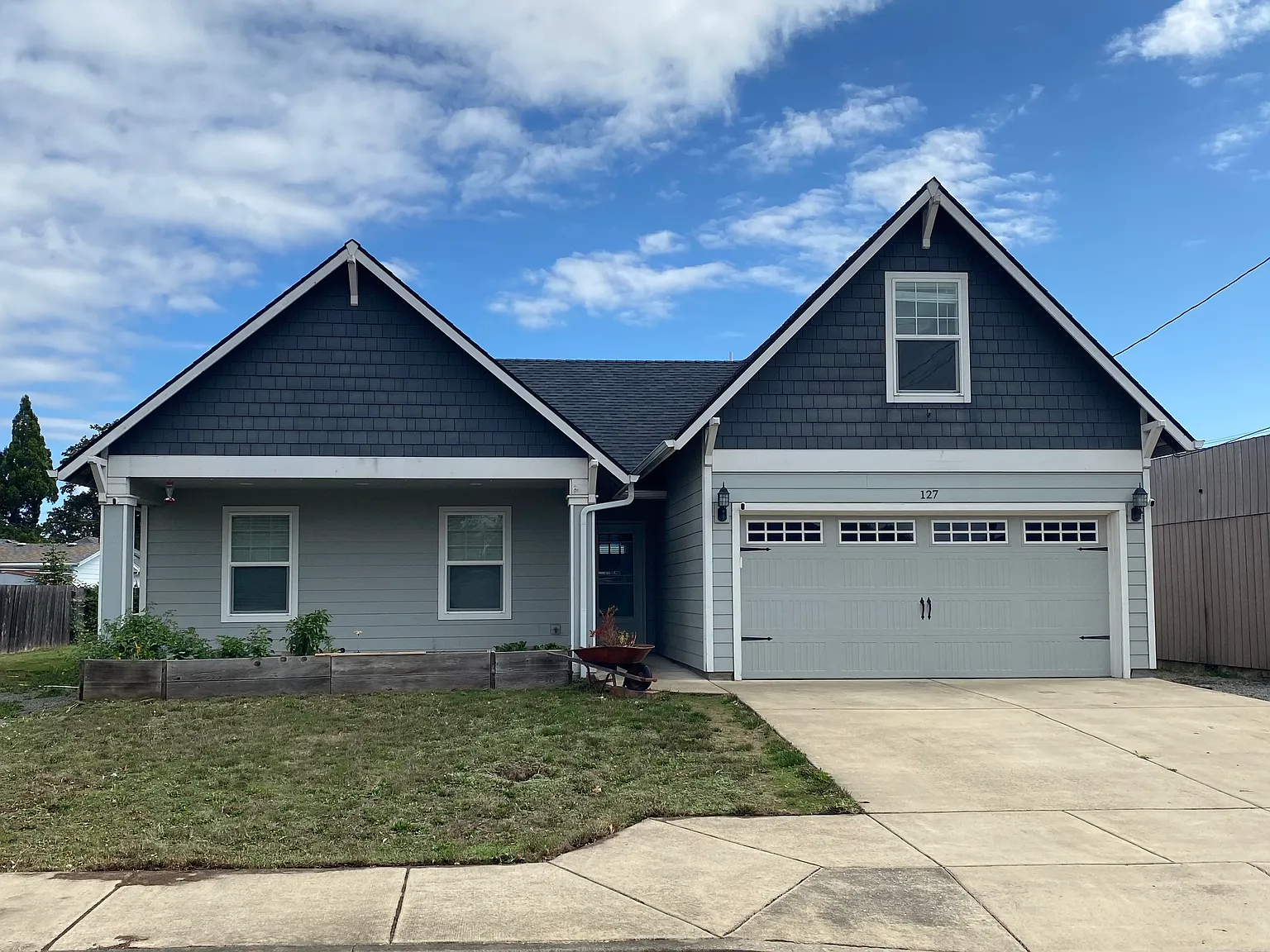4 bed, 1625 sqft, $2,850 — Photo 1