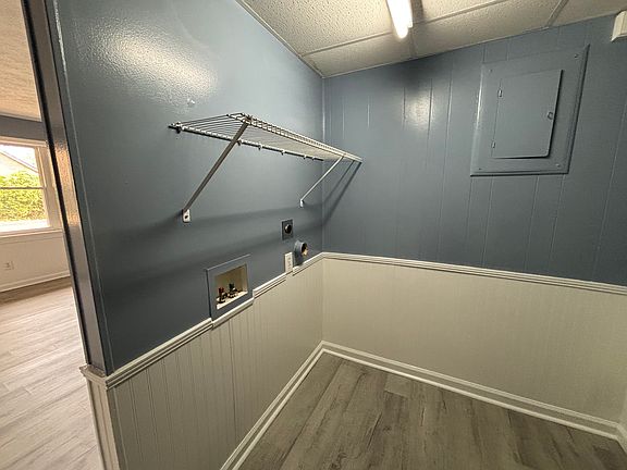 5th image of 315 Oakland Ave #102