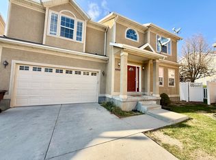6848 W Bottlebrush Ln, West Jordan, UT 84081
