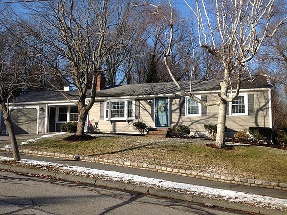 2nd image of 18 Carolyn Dr