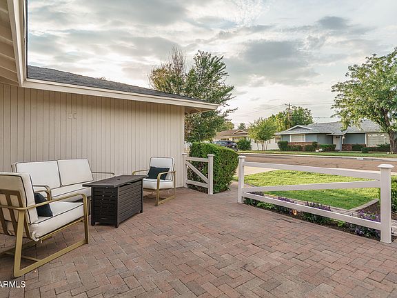 5th image of 4231 E WELDON Avenue