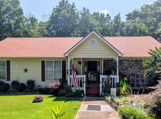 453 Turnberry Dr, Hiram, GA 30141