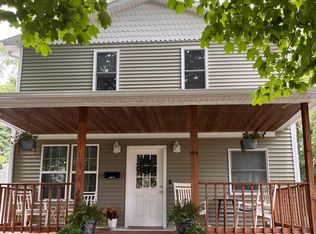 209 N Maple St, Argos, IN 46501