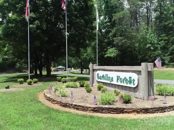 554 Carolina Dr, Troy, NC 27371