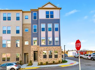 19705 Misty Moss Sq, Ashburn, VA 20147