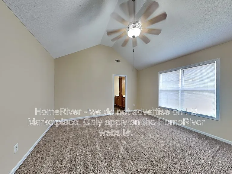 675 Talisman Dr — Photo 12