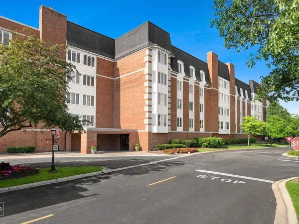 50 Lake Blvd APT 612, Buffalo Grove, IL 60089