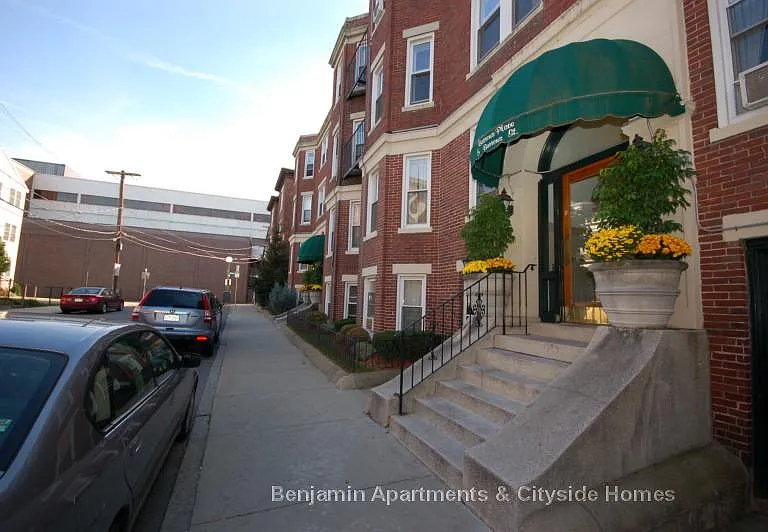 11 Barrows St #3 — Photo 11