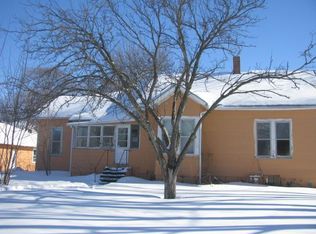 109 W Brown St, Harvard, IL 60033