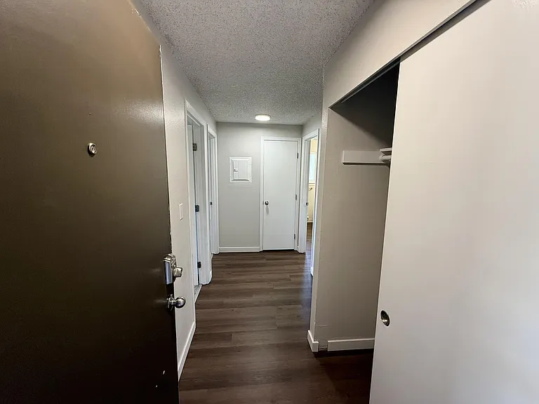 Sandman Apartments — Photo 28