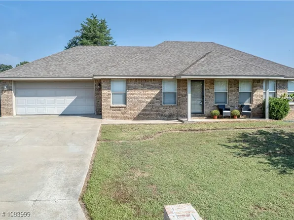 103 Drake Dr, Muldrow, OK 74948