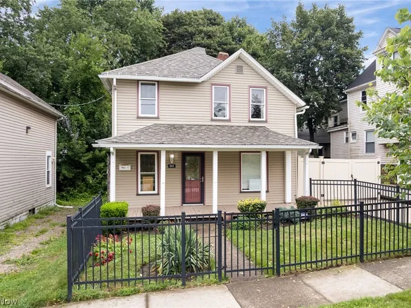 543 Allyn St, Akron, OH 44311