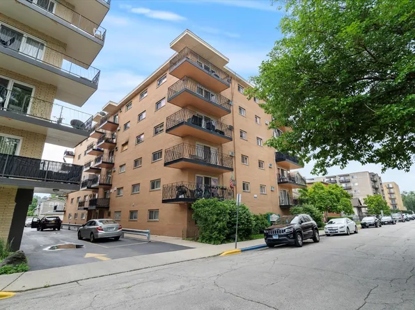 7432 W Washington St #606, Forest Park, IL 60130
