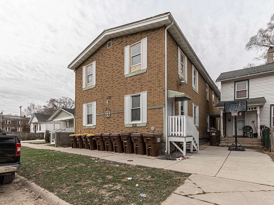 1st image of 1235 S Court St