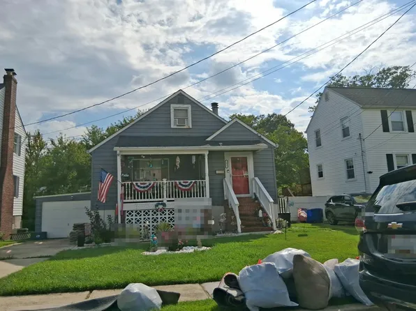 3043 Parktowne Rd, Parkville, MD 21234