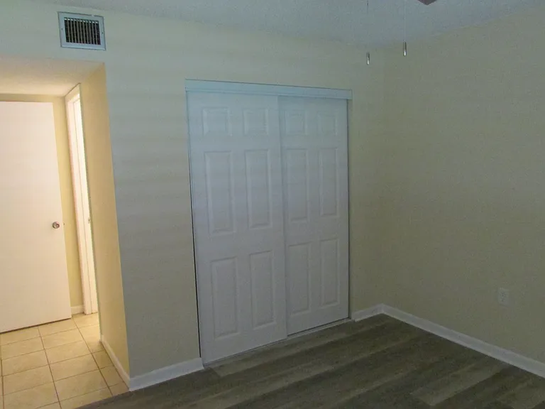 180 Magnolia Woods Ct #19C — Photo 8