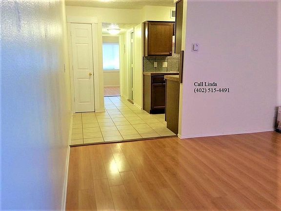 5th image of 807 N 45th St APT 4