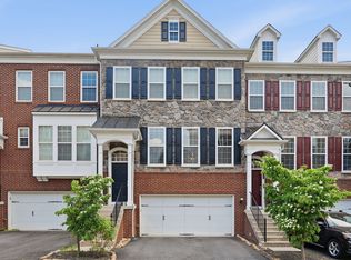20661 Erskine Ter, Ashburn, VA 20147