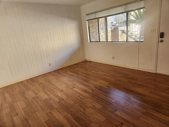 5th image of 1730 W Emelita Ave APT 1098