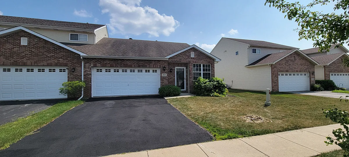 Front of house - 7601 E 112th Ave