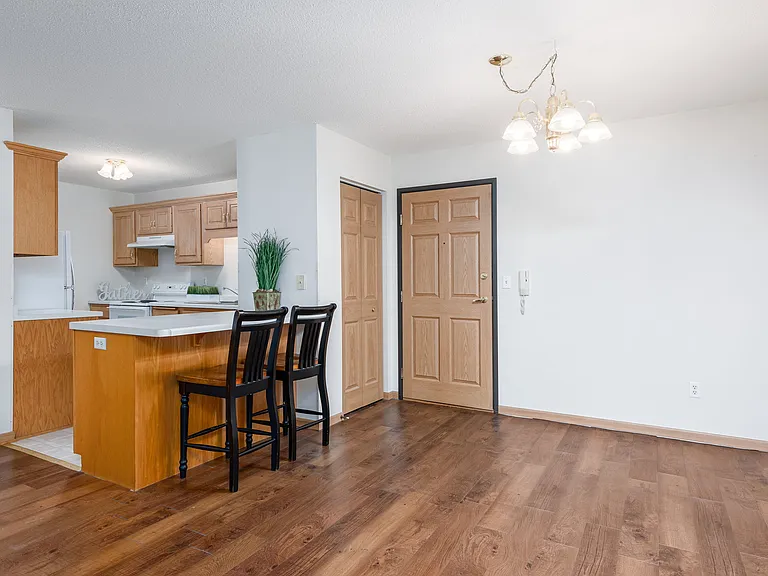 112 Poplar Ridge Dr #204NORWOOD — Photo 10