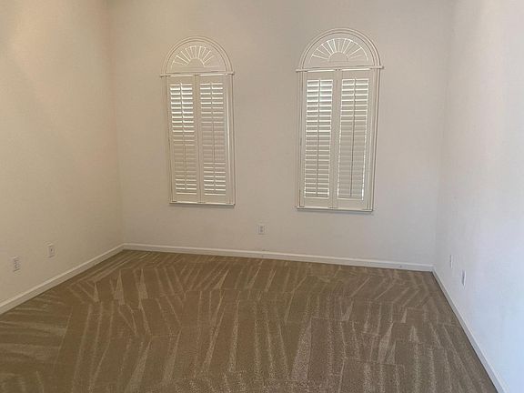 5th image of 5433 Beardsley Ln