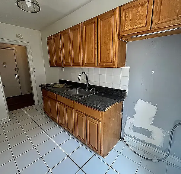 3320 Avenue H #6F — Photo 3
