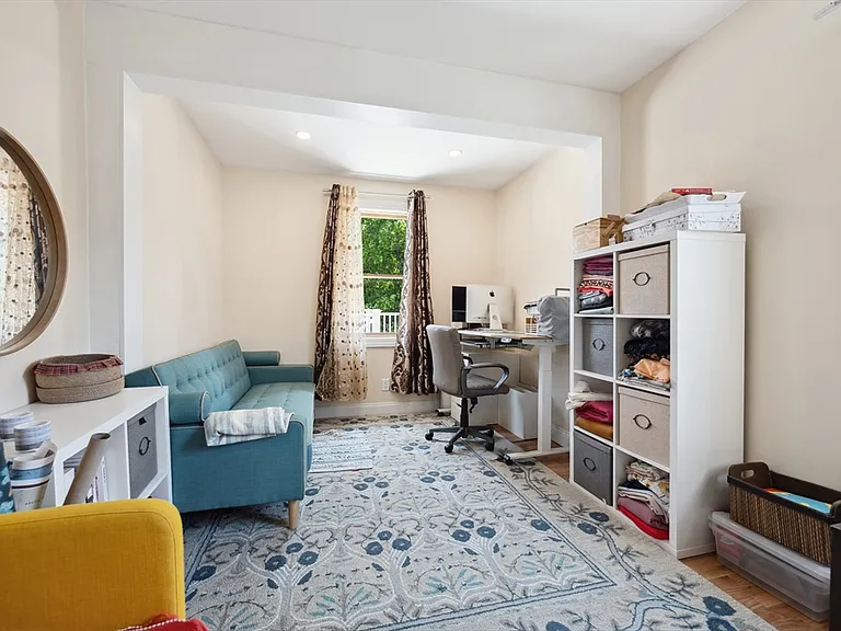 90 Irving St #2 — Photo 8