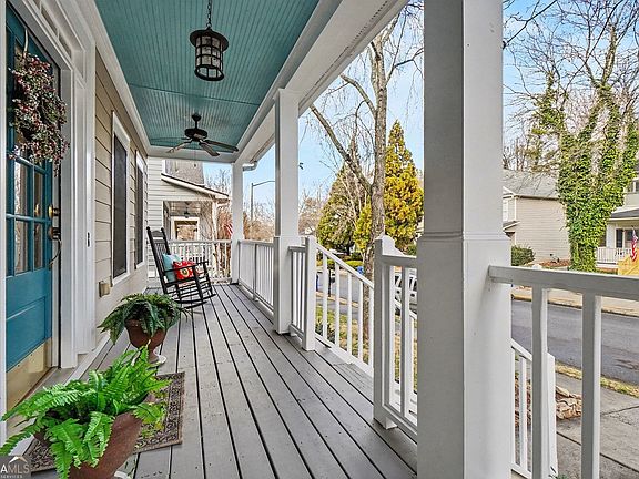 2nd image of 2113 Adams Overlook NW