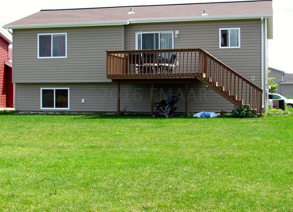 2nd image of 3133 30th St S