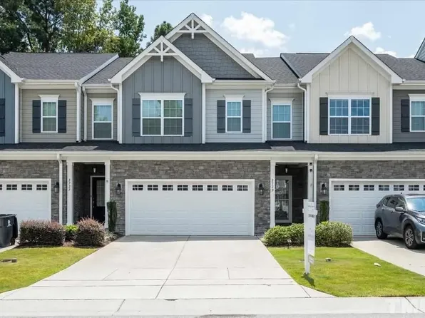 2729 Masonboro Ferry Dr, Apex, NC 27502