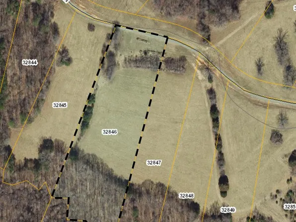 Wellspring Ln S, Sutherlin, VA 24594